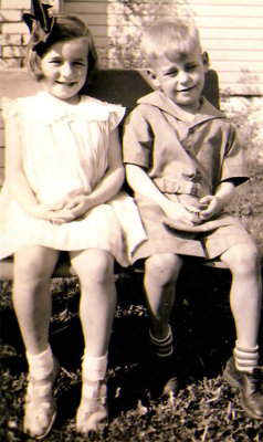 Dad_and_sister_Marian_1934.jpg