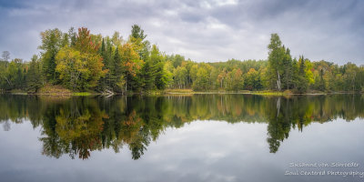 Early fall colors atAudie Lake 