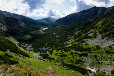 Looking down White Lakes Valley (Dolina Bielych plies) from  Medodolsk Ridge, Tatra NP