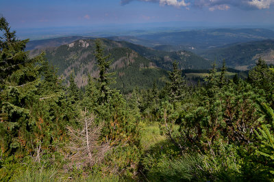 Looking back towards Furkaska 1491m and Jaworzyna Glade on the right, Tatra NP