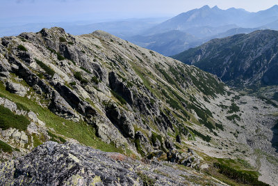 Looking back Mala Koszysta 2014m and Swistowka Waksmudzka Valley on the right, Tatra NP