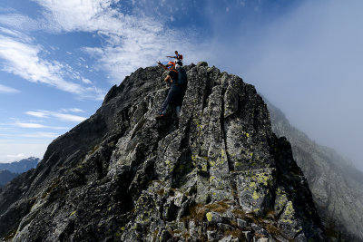 SE ridge of Small Ice Peak