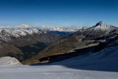 Laveciau glacier on Grand Paradiso ascend