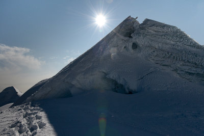 Looking back on the cravasse on the way up to Lyskamm Ost