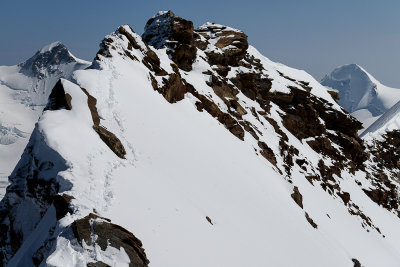 Looking eastwards along the climbing route on Lyskamm ridge