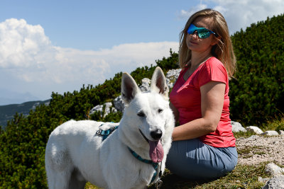Aneta and Shiro, Krippenstein