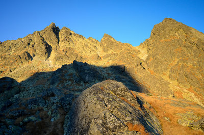 Zlomiskova Valley, behind on the left Zlobiv 2426m