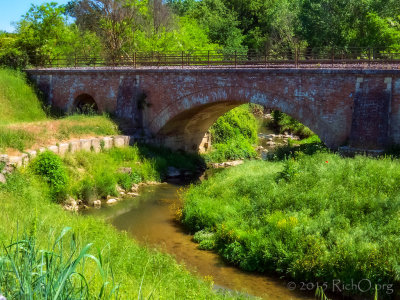 Monteriggioni RR Bridge Strean