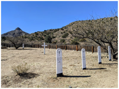 Fort Bowie cemetery