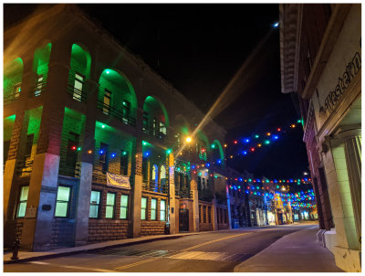 Bisbee at night