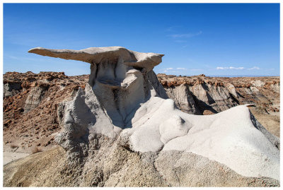 Winged hoodoos