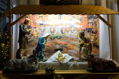 Serene Nativity Scene