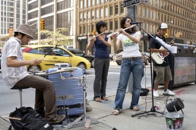 Street musicians 5D