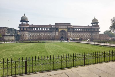 The palace at Agra fort @f10 M8