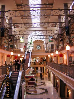 shopping mall in Buens Aires 