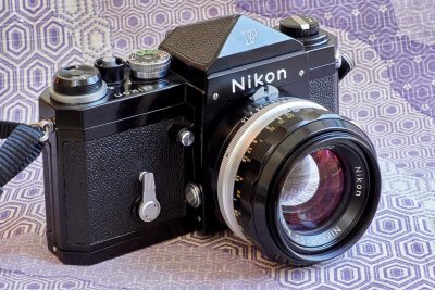 Nikon F black + NIKKOR-SC 50mmF/1.4 @f22 Z7