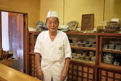 Restaurant owner in Nishikiko-ji