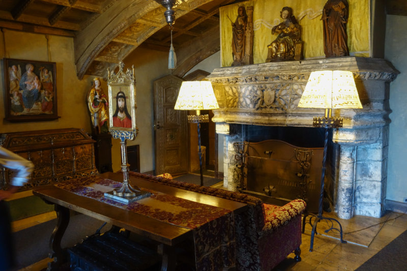 Buelton Hurst Mansion-38.jpg