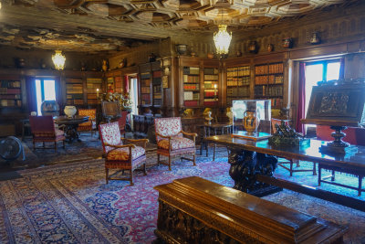 Buelton Hurst Mansion-37.jpg