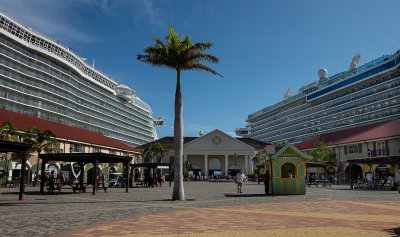 Falmouth, Jamaica, the Harmony of the Seas is on the left