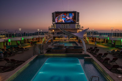 Pool and Movie deck of the Sky