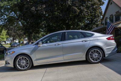 2013 Ford Fusion SE (Gallery)
