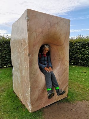 Anish Kapoor - Liver (marble 2001) with Ruth