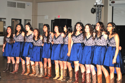 420kinci_101quinceaneras.jpg