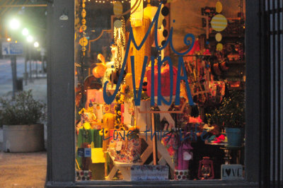 621uvaldesummer_026downtown.jpg