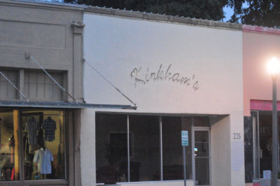 621uvaldesummer_030downtown.jpg