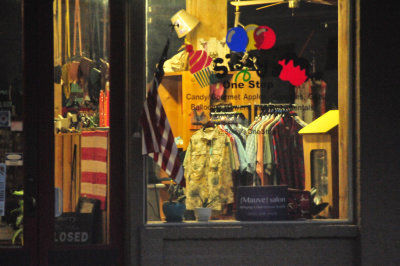 621uvaldesummer_032downtown.jpg