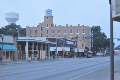 621uvaldesummer_051downtown.jpg