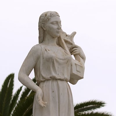 Statue of Sappho in Mitilini