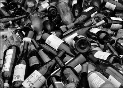 glass_recycle_bw_01_2351.jpg