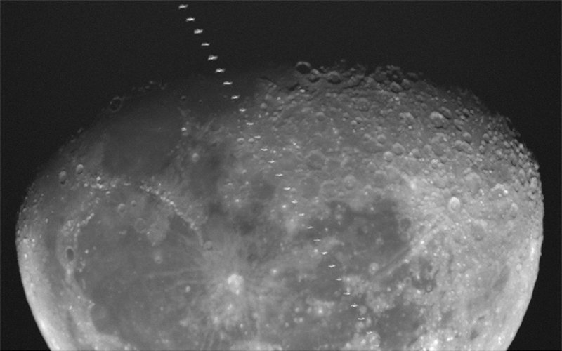 Daytime ISS and Moon: November 5, 2020