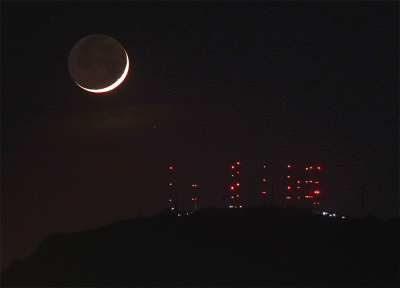 Crescent Moonset Behind South Mountain Towers -- May 25, 2020