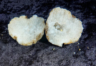 2022 Geodes #6 NEW04478 (Raw).jpg