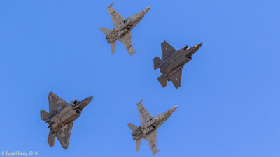 F-35A, 2 x F/A-18A, F-22