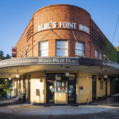 Blues Point Hotel
