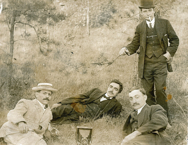 My Grandfathers Camera and His Friends at Green Hill Park!