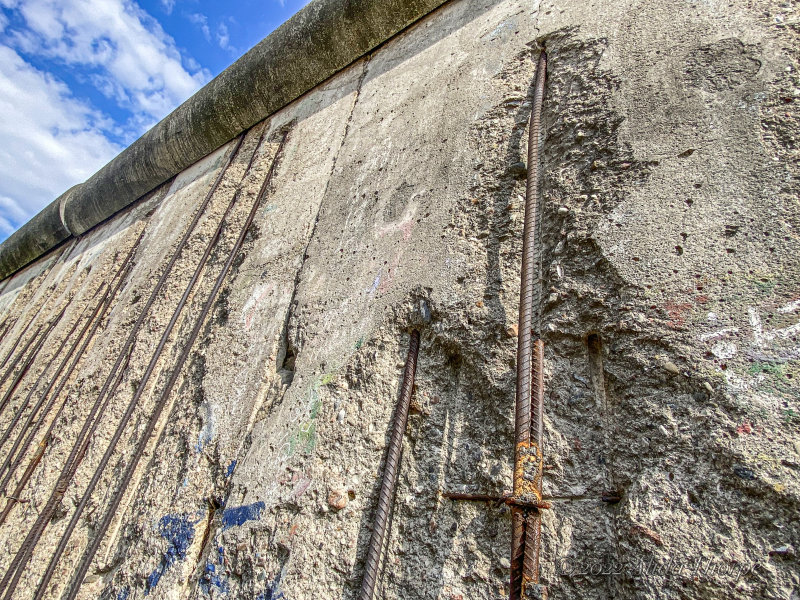 Berlin Wall 4.jpg
