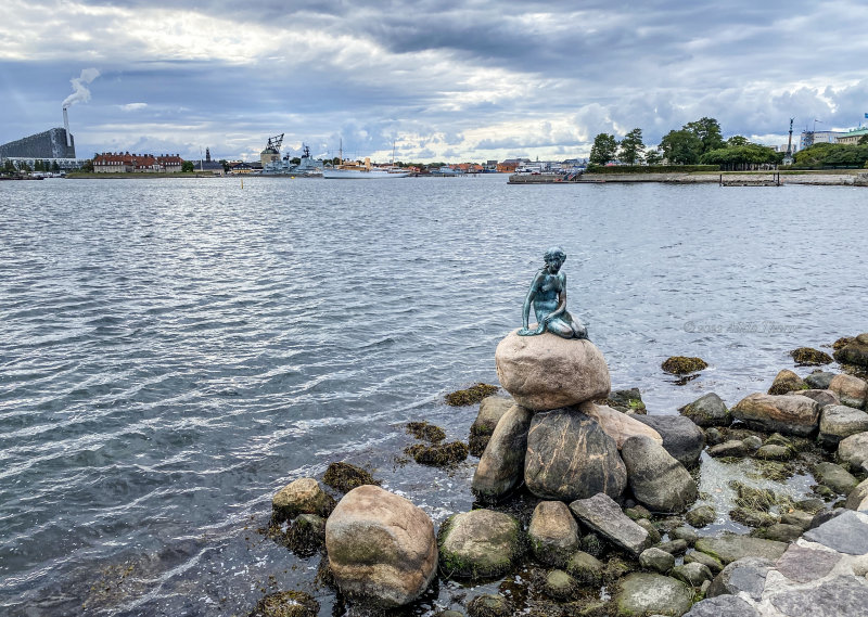 Copenhagen Mermaid.jpg