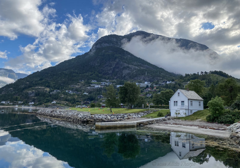 Eidfjord Norway.jpg