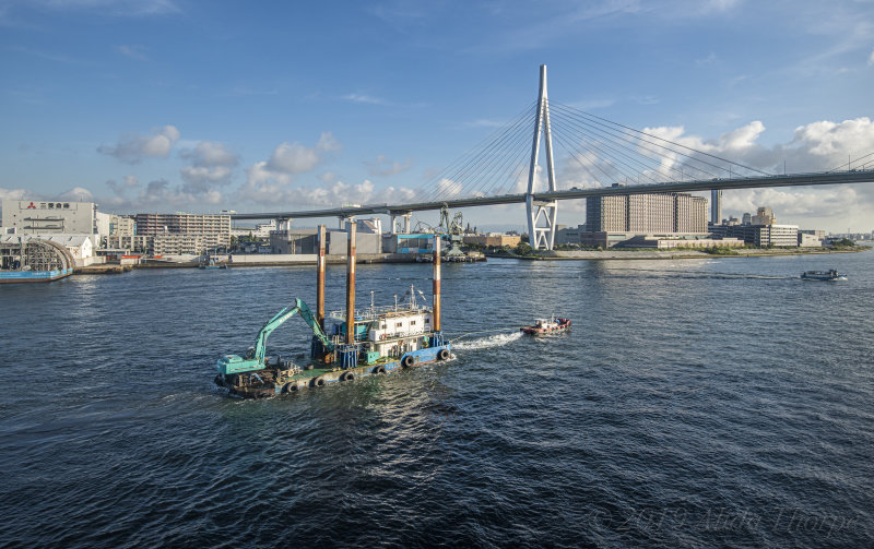 Tempozan bridge and work boats, Osaka