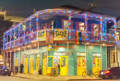 Street_Scene_in_New_Orleans_14.jpg