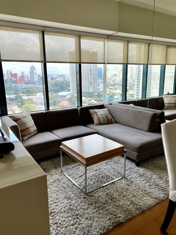 2BR for Lease or Sale in One Rockwell