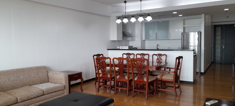 2BR for Lease in One Serendra