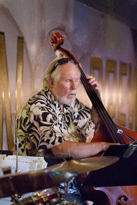 0228 Bassist
