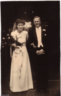 Elna og Louis bryllup 1944.jpg