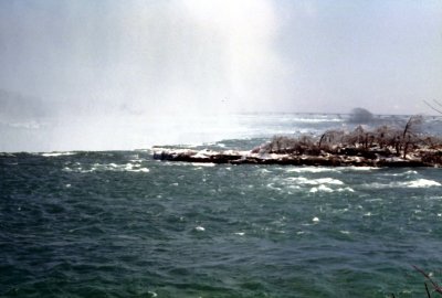 06 Above Horseshoe Falls 01.jpg